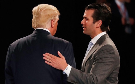 Nhung diem nhan sau 6 thang cam quyen cua ong Donald Trump - Anh 3