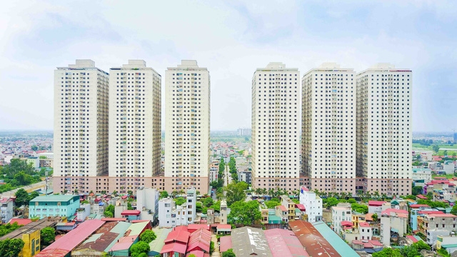 Khu đô thị Đại Thanh là khu công trình có chức năng hỗn hợp với quy mô 17 ha bao gồm 6 tòa chung cư cao 32 tầng với 2 tầng hầm; khu biệt thự, nhà liền kề; khu công viên; nhà trẻ; cây xanh và các khu công trình công cộng khác...