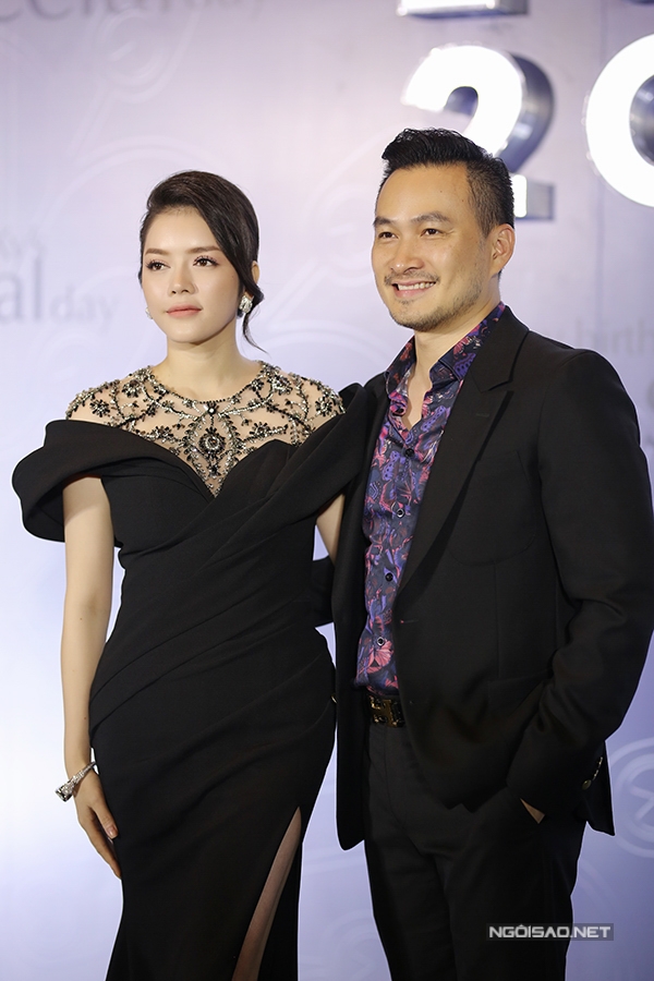 dan-sao-du-tiec-sinh-nhat-xa-hoa-cua-ly-nha-ky-tiep-3