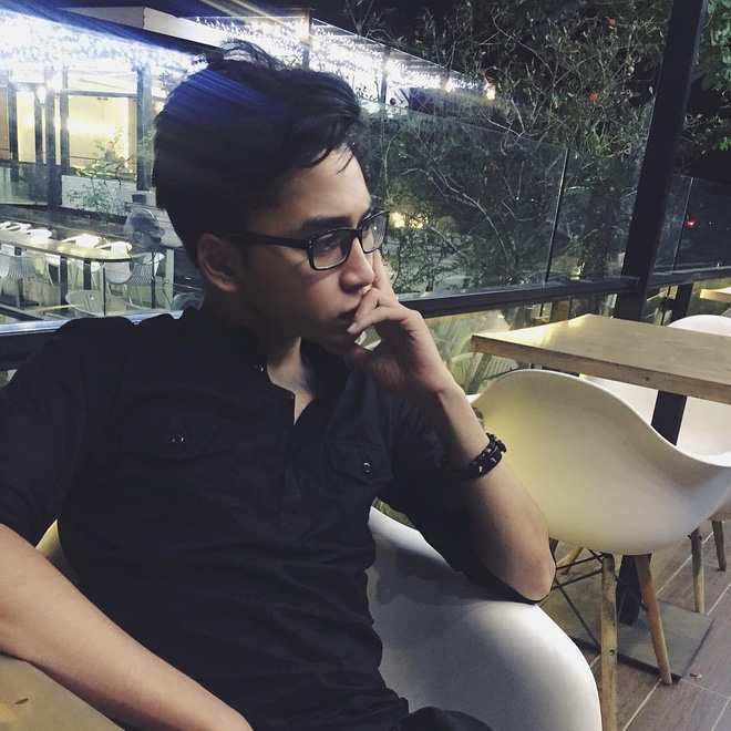 Thầy giáo Việt đẹp trai hơn hot boy làm chao đảo MXH: Có thầy, mỗi ngày đến trường đều là một ngày vui - Ảnh 6.