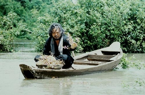 3 ngoi sao vut sang chi bang mot vai dien duy nhat hinh anh 2