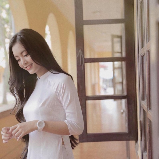 “Thiên thần” tuổi 18 Hải Phòng - Nguyễn Tố Anh