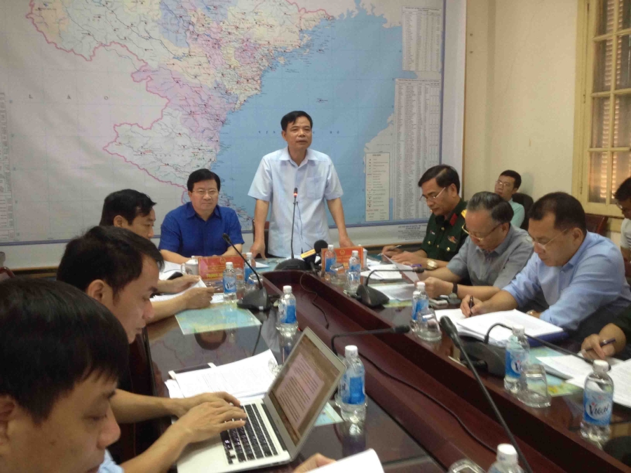 nong: thuy dien hoa binh tiep tuc phai mo cua xa day thu 3 de xa lu hinh anh 3