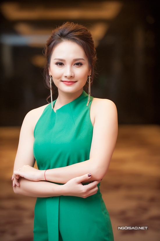 bao-thanh-tiet-lo-duoc-bo-chong-dong-vien-khi-vuong-scandal-nhan-tin-cho-viet-anh-2