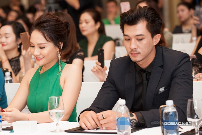 bao-thanh-tiet-lo-duoc-bo-chong-dong-vien-khi-vuong-scandal-nhan-tin-cho-viet-anh-4