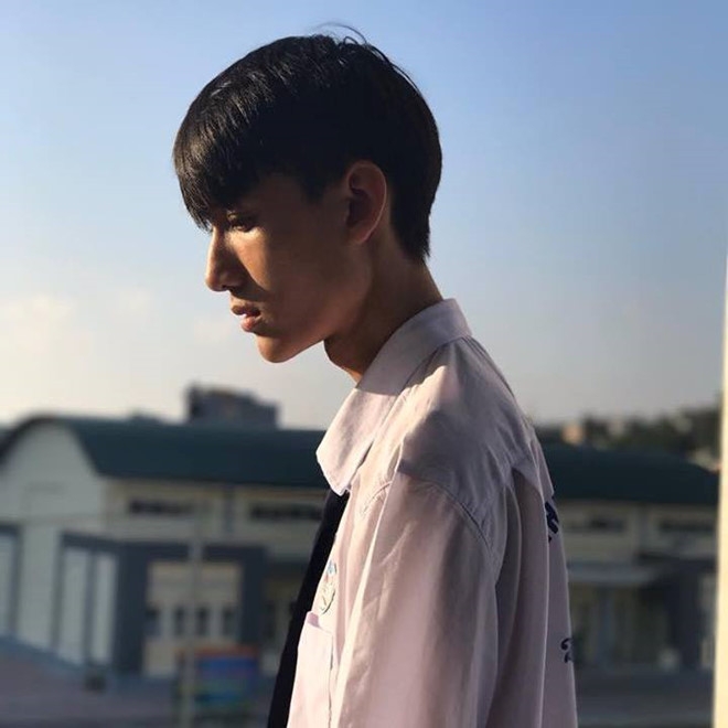 10X hoc gioi, cao 1,87 m khoa Facebook vi bong dung noi tieng hinh anh 5