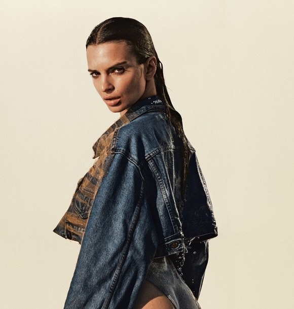 Biểu tượng gợi cảm Emily Ratajkowski nóng bỏng táo bạo - ảnh 8
