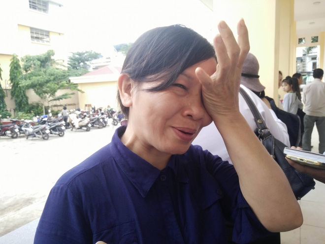 Mẹ của nữ sinh bị tạt axit cho biết chưa nhận được 300 triệu của Trương Ngọc Ánh hứa cho con gái - Ảnh 2.