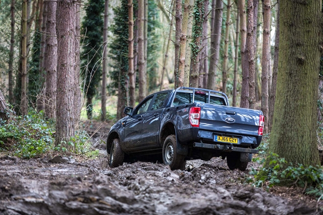 Ford Ranger the he moi se ra mat vao nam 2019 hinh anh 3