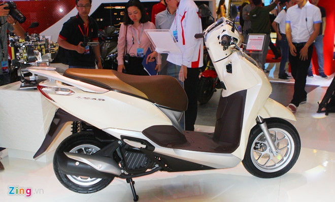 Honda Lead 125 voi chia khoa thong minh co gia ban 39,3 trieu dong hinh anh 1