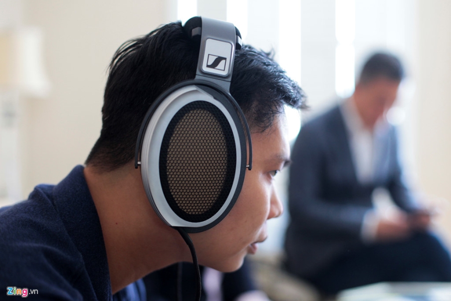 Tai nghe gia 1,7 ty dong cua Sennheiser ve Viet Nam hinh anh 3