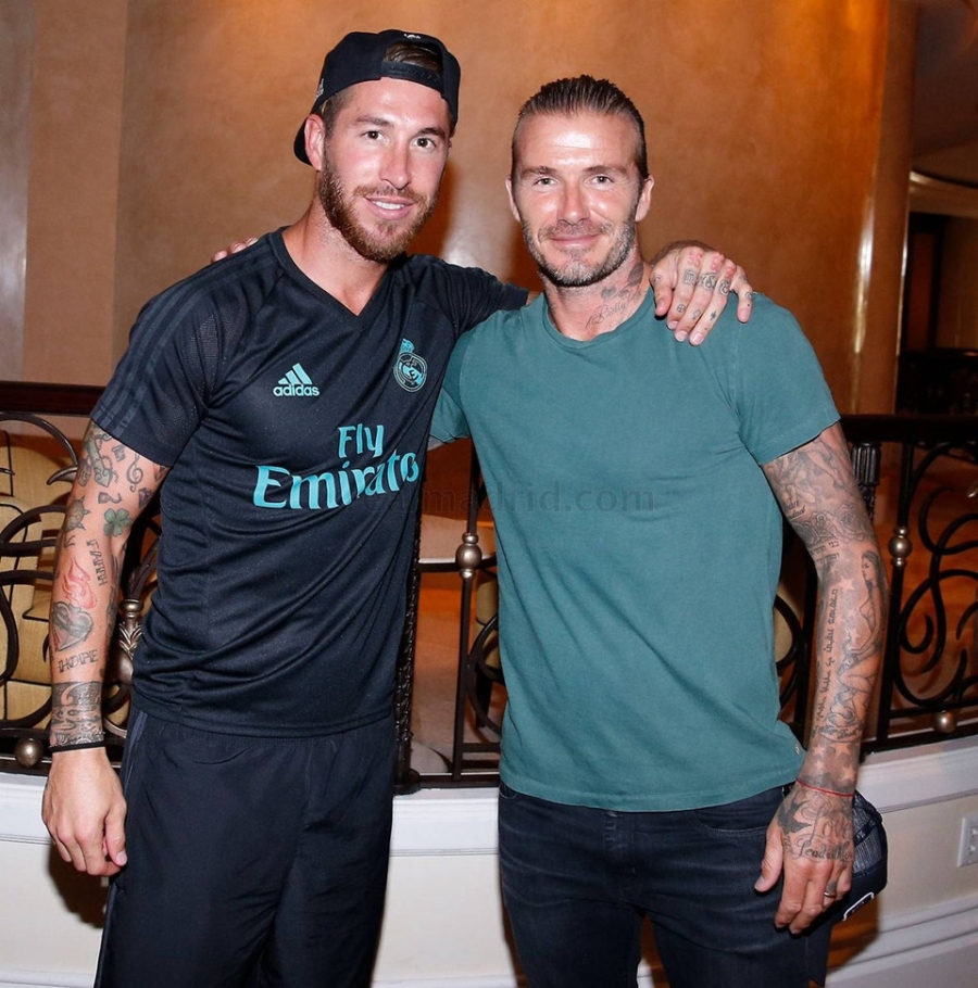 David Beckham hoi ngo voi Zidane va Raul hinh anh 7