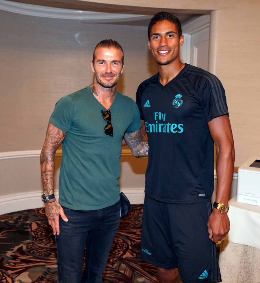 David Beckham hoi ngo voi Zidane va Raul hinh anh 10