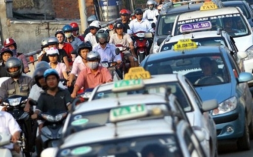 ngai grab, hiep hoi taxi ha noi phan doi bo tran khuyen mai hinh anh 1