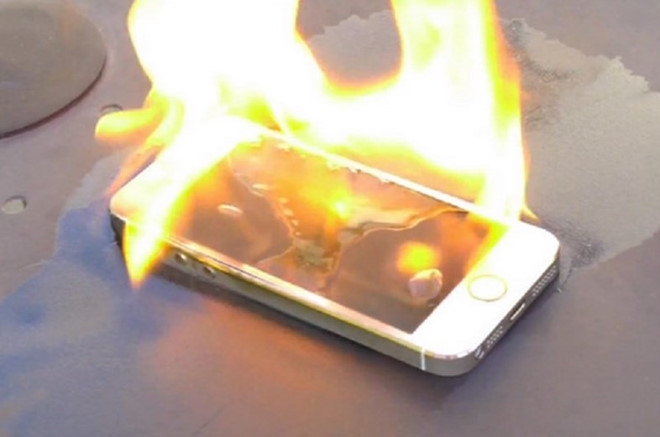 Apple lao dao vi iPhone gay chay nha hinh anh 1