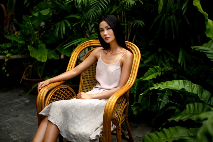 trang-phuc-sexy-cho-ngay-he-them-tuoi-tre-3