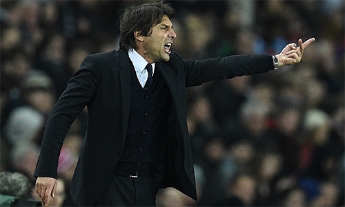 bi-quyet-kiem-soat-phong-thay-do-chelsea-cua-conte