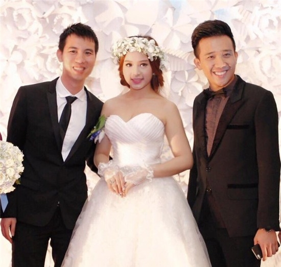 Cuộc sống ngập trong đồ hiệu, xe sang bên chồng đại gia của cựu hotgirl Huyền Baby - Ảnh 3.