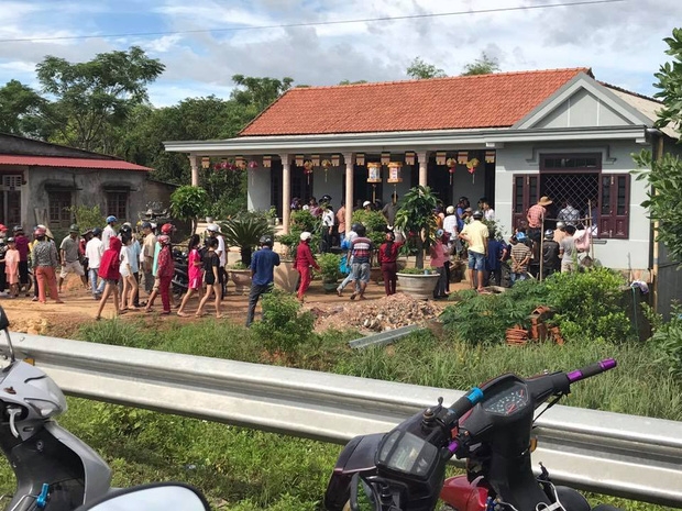 Nghi đột nhập vào nhà bắt cóc trẻ em, một người phụ nữ bị dân làng vây bắt - Ảnh 2.