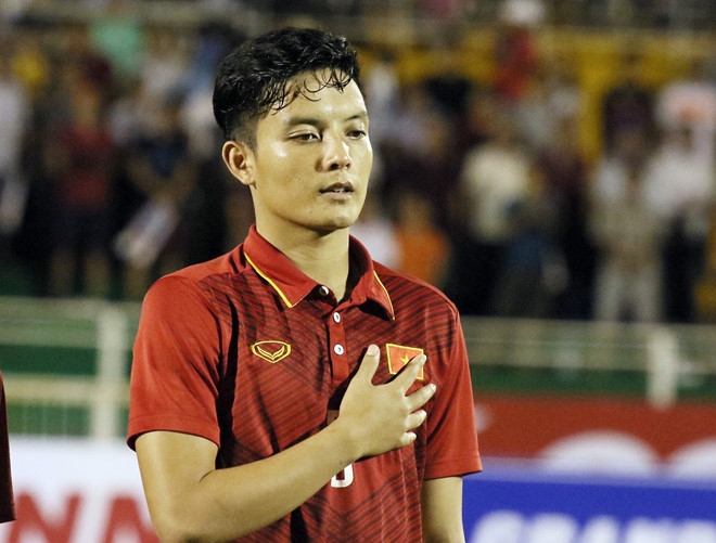 Trung ve U22 Viet Nam bi bau Duc duoi da truong thanh hinh anh 1