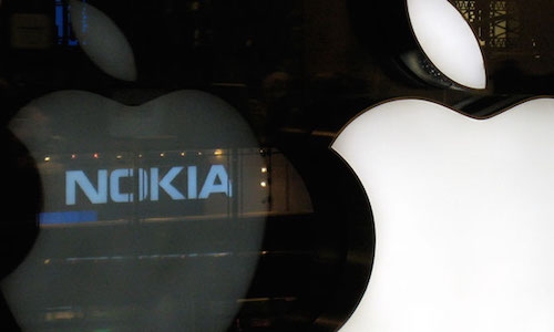apple-tra-2-ty-usd-tien-ban-quyen-cho-nokia