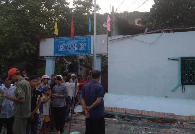 hien truong vu sap ban cong nha cap bon, 3 nguoi tu vong hinh anh 6