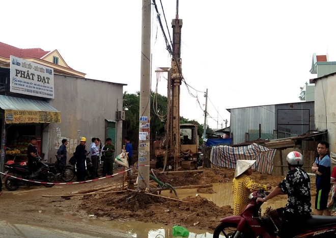 Khoan coc nhoi khi troi mua lon, nam cong nhan bi dien giat tu vong hinh anh 1