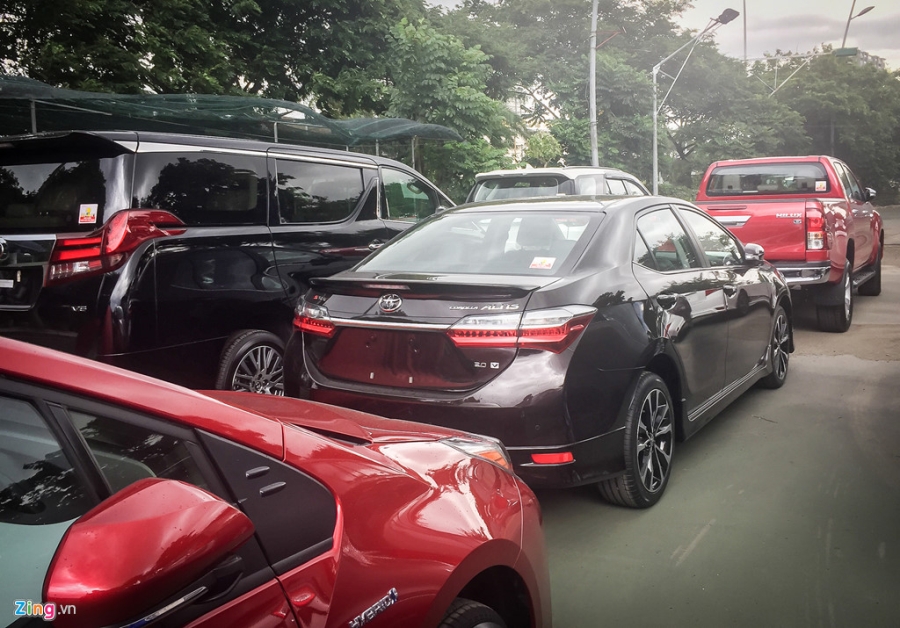 Oto moi o at do ve trien lam Vietnam Motor Show 2017 hinh anh 10