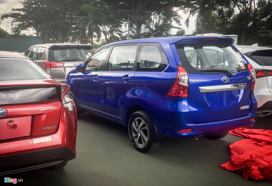Oto moi o at do ve trien lam Vietnam Motor Show 2017 hinh anh 12