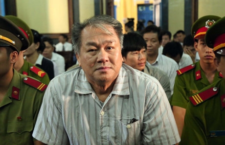 Kết quả hình ảnh cho Trang “phố núi”, người giúp Phạm Công Danh rút hàng nghìn tỉ đồng