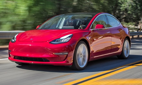 tesla-model-3-sedan-chay-dien-gia-tu-35000-usd