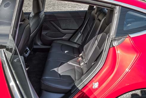 tesla-model-3-sedan-chay-dien-gia-tu-35000-usd-page-2-5