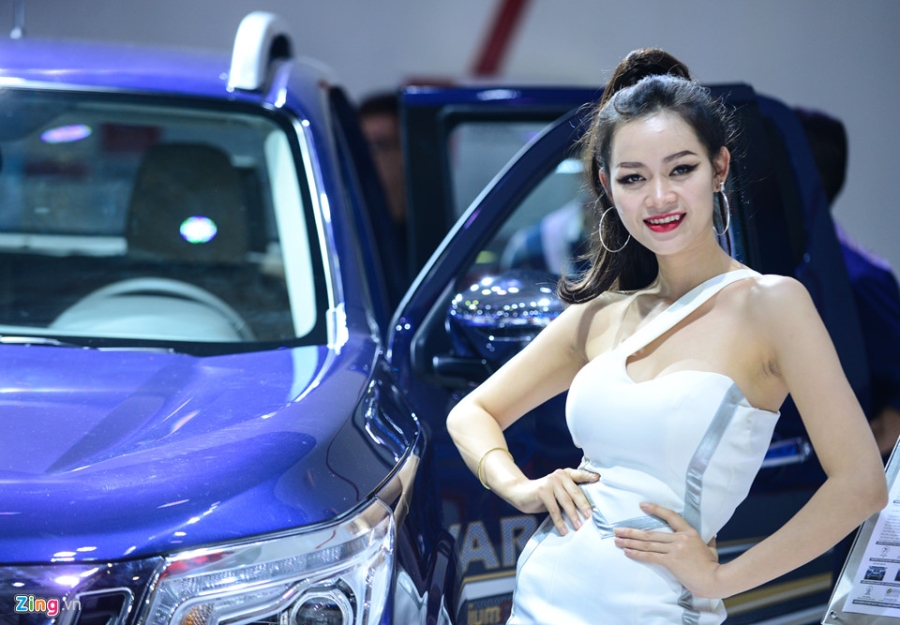 Bong hong tai trien lam oto Viet Nam 2017 hinh anh 13