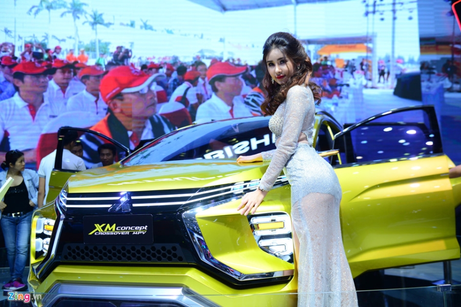 Bong hong tai trien lam oto Viet Nam 2017 hinh anh 15