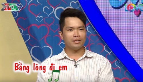 co giao mam non xinh dep bi tu choi hen ho truoc hang trieu nguoi hinh anh 2