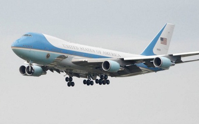 Không quân Mỹ mua lại 2 máy bay Nga hủy bỏ để làm Không Lực 1 cho Tổng thống Trump