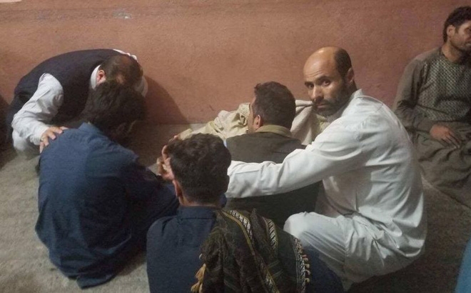 Tàn sát đẫm máu tại nhà thờ Hồi giáo Afghanistan, hàng trăm người thương vong