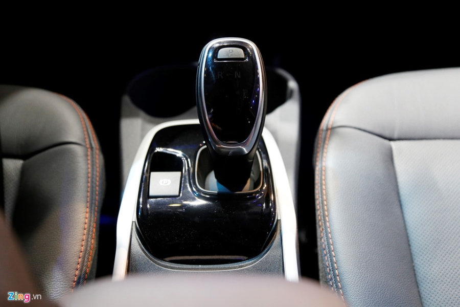 Xe dien Chevrolet Bolt EV - doi thu Tesla Model 3 ra mat tai Viet Nam hinh anh 11