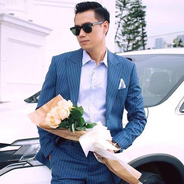 dat show quang cao, viet anh 