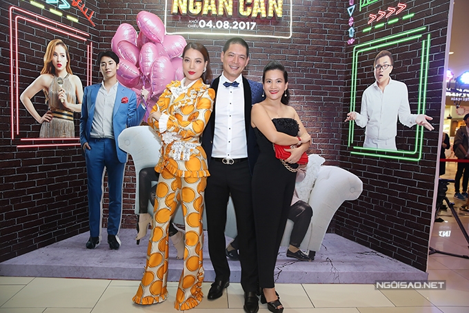 dan-sao-du-ra-mat-phim-sac-dep-ngan-can-tiep-1
