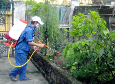 Kết quả hình ảnh cho phun muỗi