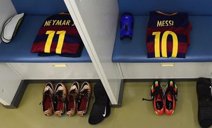 Neymar đến Porto kiểm tra y tế, chuẩn bị gia nhập PSG