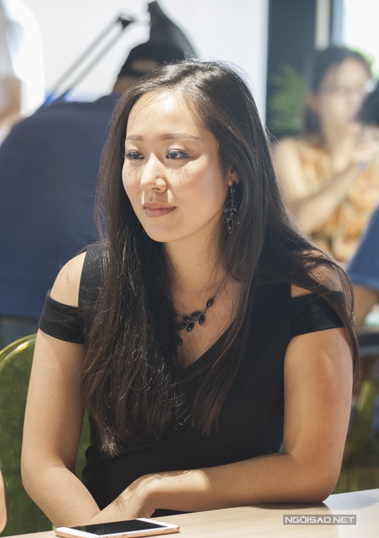 ngo-phuong-lan-toi-dang-tap-luyen-cho-suc-khoe-tot-de-nam-sau-sinh-em-be-1