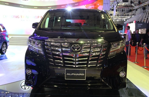 toyota-alphard-mpv-hang-sang-gia-3-53-ty-tai-viet-nam-1