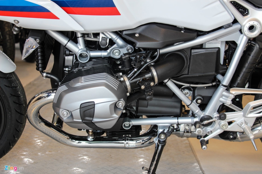 BMW R nineT Racer dau tien ve Viet Nam hinh anh 9