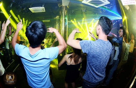 Hàng trăm dân chơi bay lắc trong quán bar Tiamo Thủy Nguyên ảnh 2