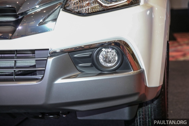 Ngắm kỹ Isuzu MU-X 2017 có thể về Việt Nam trong tương lai để cạnh tranh Toyota Fortuner - Ảnh 4.
