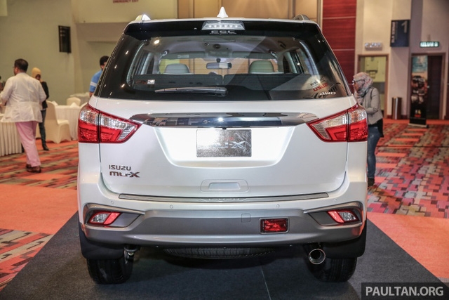 Ngắm kỹ Isuzu MU-X 2017 có thể về Việt Nam trong tương lai để cạnh tranh Toyota Fortuner - Ảnh 5.