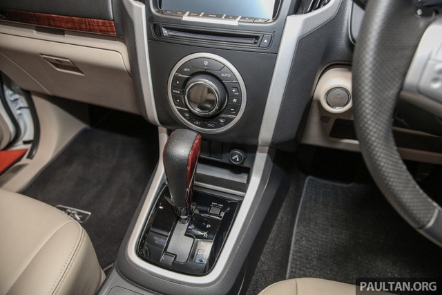 Ngắm kỹ Isuzu MU-X 2017 có thể về Việt Nam trong tương lai để cạnh tranh Toyota Fortuner - Ảnh 15.