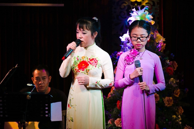 Phương Mỹ Chi bị tố vô ơn, NTK Đỗ Mạnh Cường lên tiếng chỉ trích: Do đồng tiền làm mờ mắt - Ảnh 1.